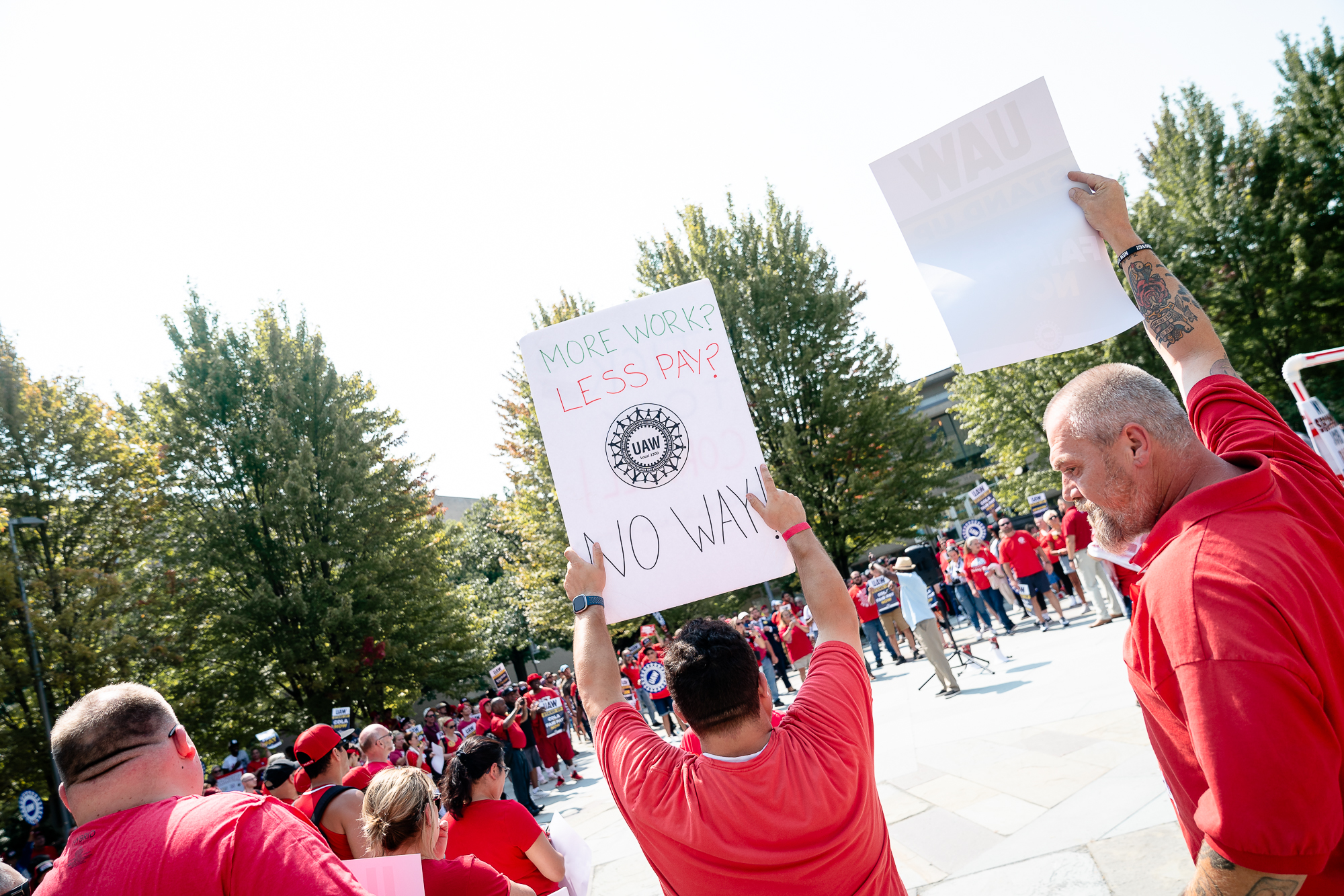 Workers at Cornell strike as student move-in begins - The Ithaca Voice