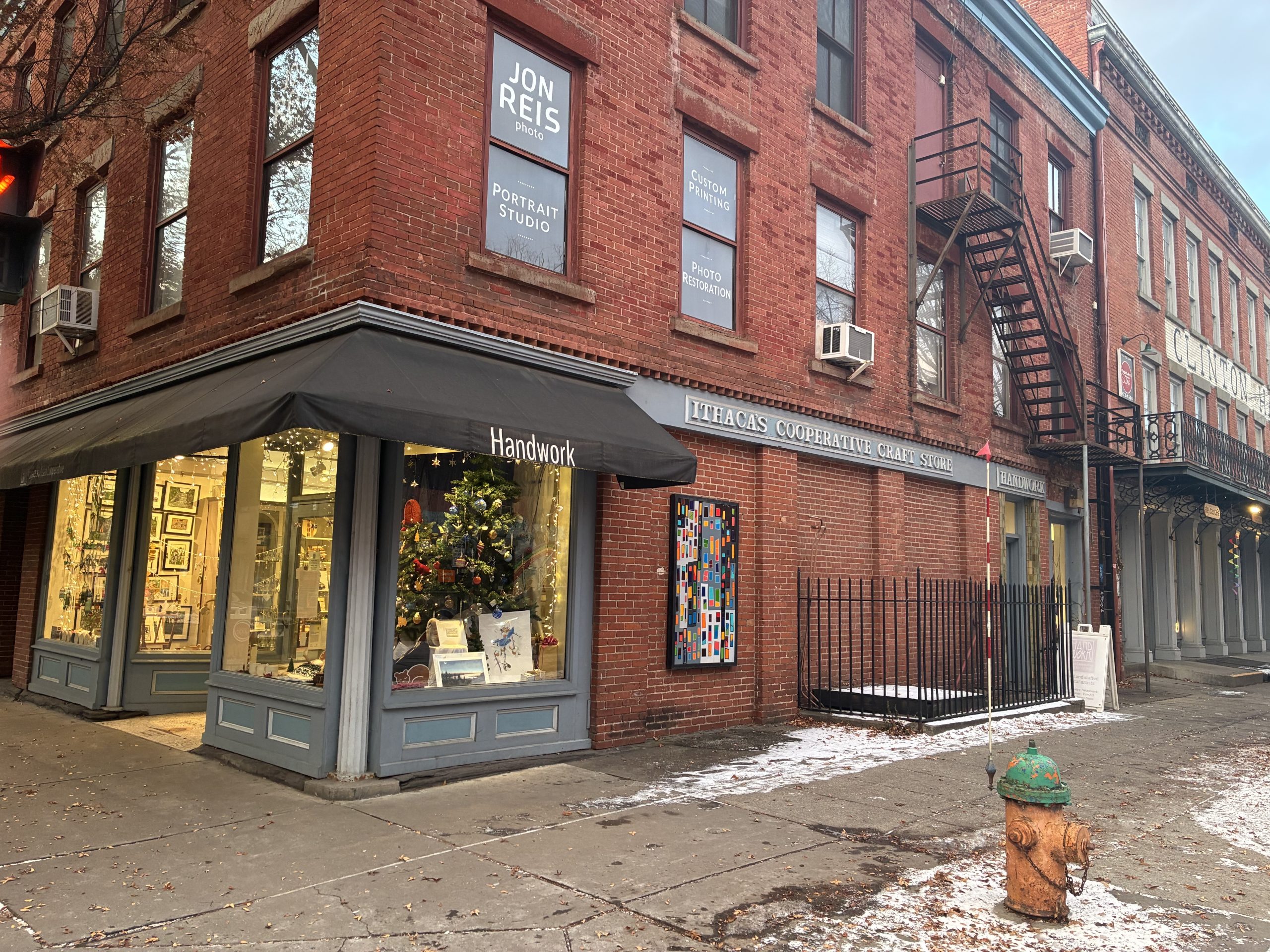 Singaporean President visits downtown Ithaca’s cooperative craft shop